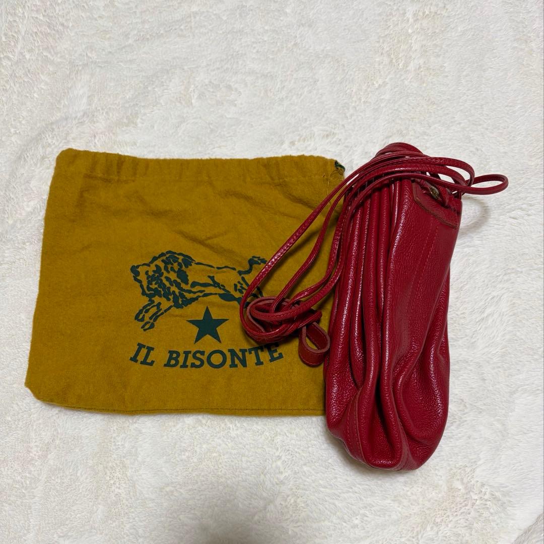 IL BISONTE レザー巾着型ショルダーバッグ レッド