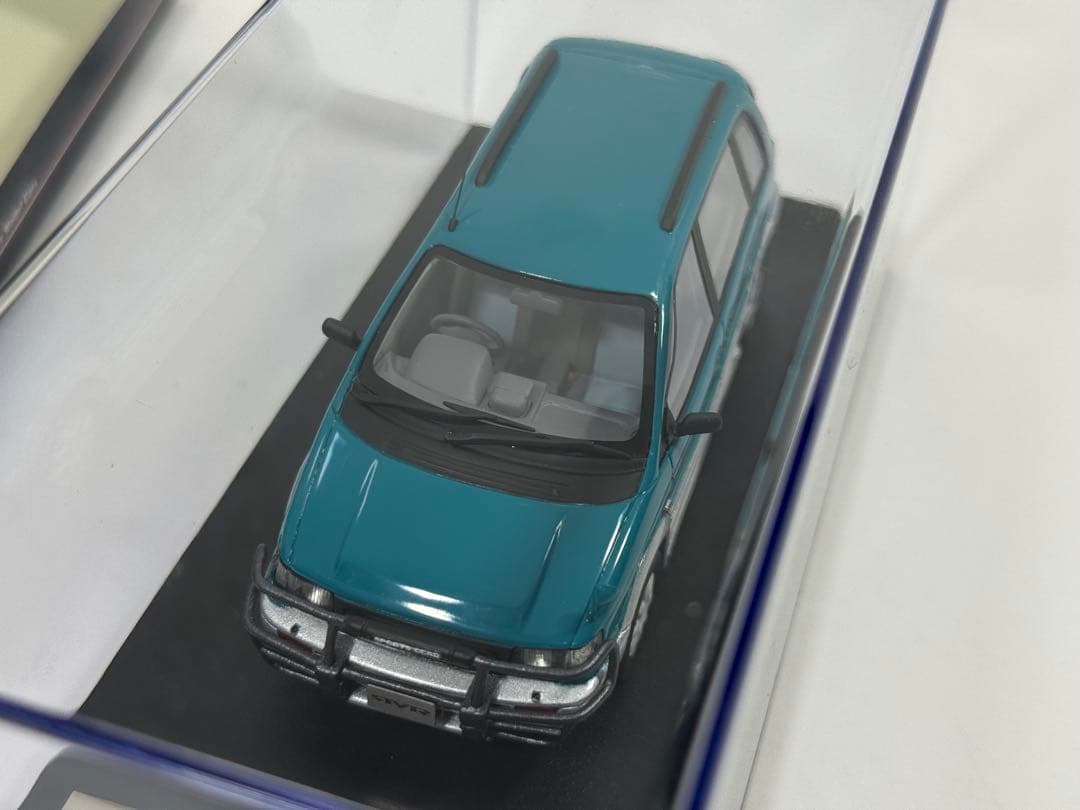 ミニカー 1/43 RVR SPORTS GEAR 2.0 DOHC 16V 1992