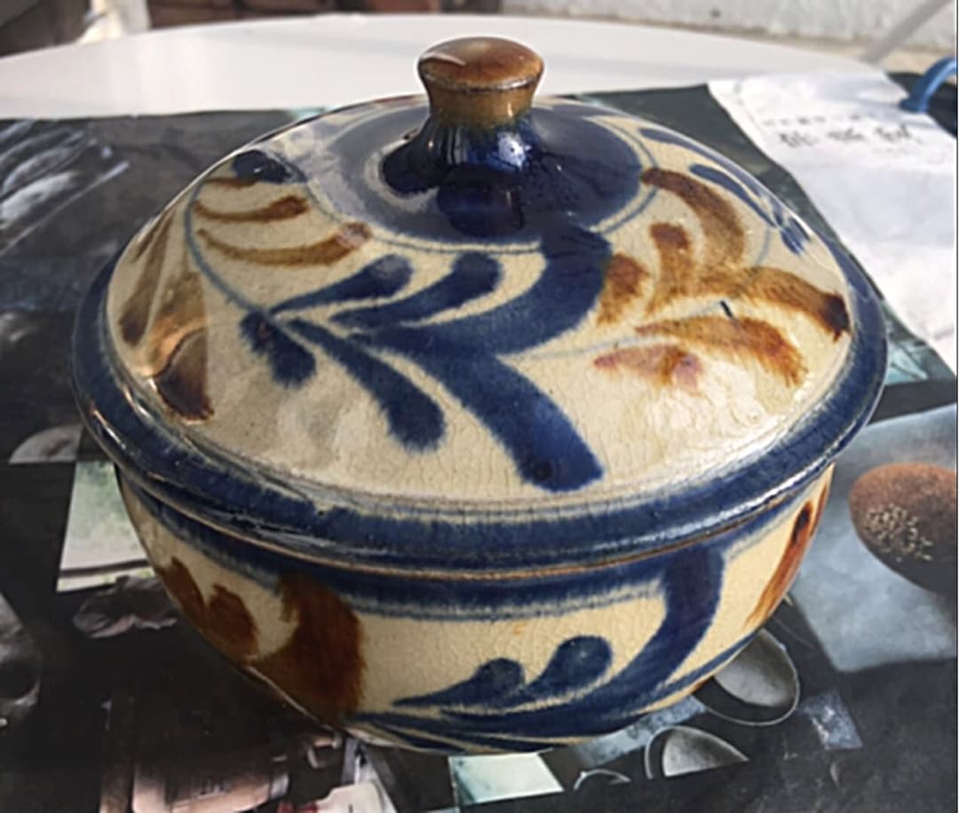 大嶺實清氏作タフラー　蓋付鉢（骨董）