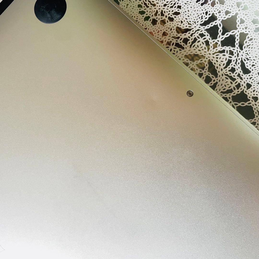 Apple MacBook Air シルバー