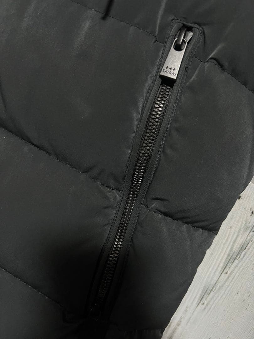 世界認定贅沢美 TATRAS ダウンジャケット ダウンベスト 2way タトラス