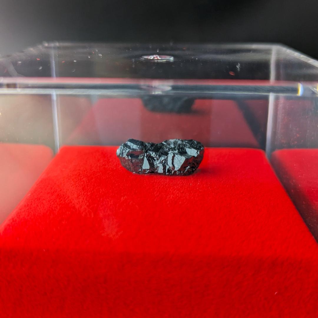 タイタニック号 引き上げ石炭 破片 COA付 1994年回収 実物資料