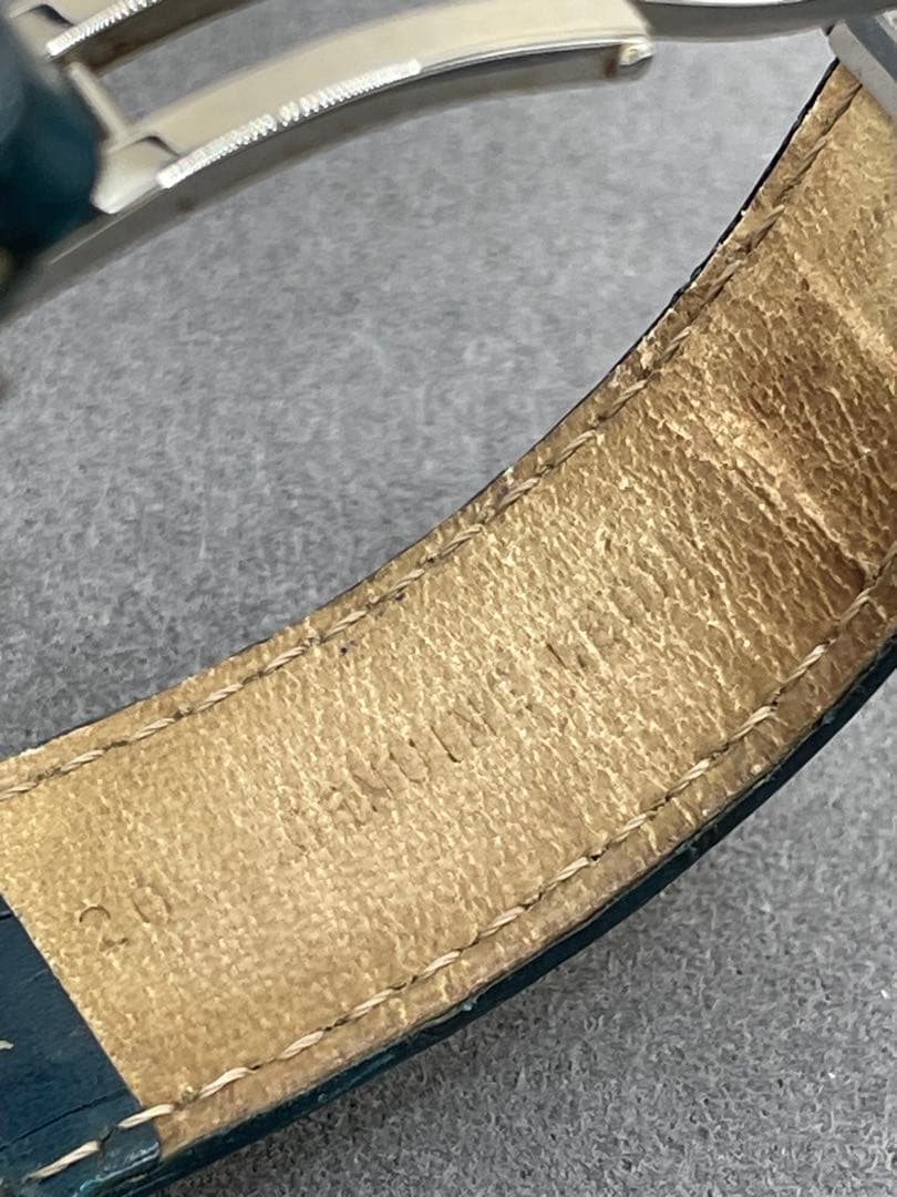 M148 FENDI フェンディ クロノグラフ 腕時計 クオーツ 青文字盤