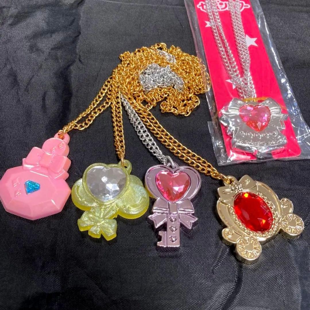 10数年前のセボンスター　レトロ　食玩　④ 馬車　鍵　リボン