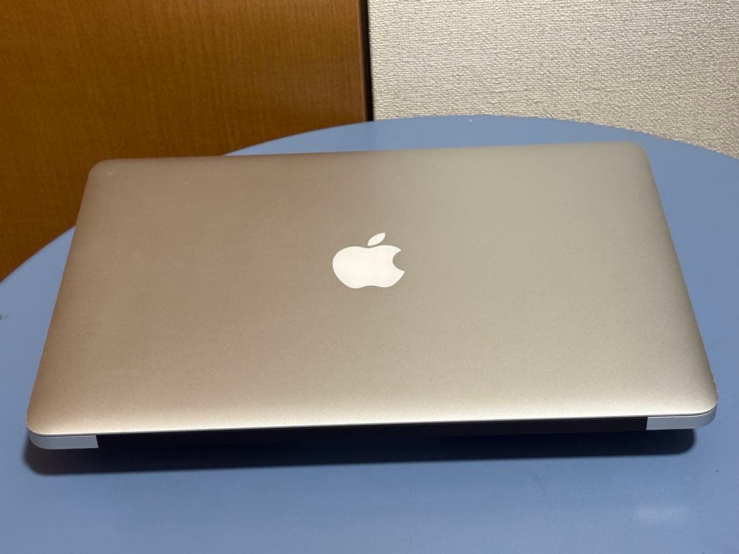 Apple MacBook Air 13インチ/8GB/256GB/美品