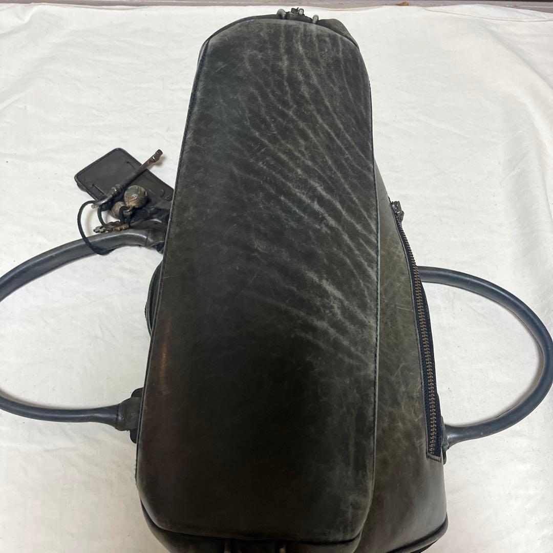 CHRISTIAN PEAU チャーム付きレザーバッグ