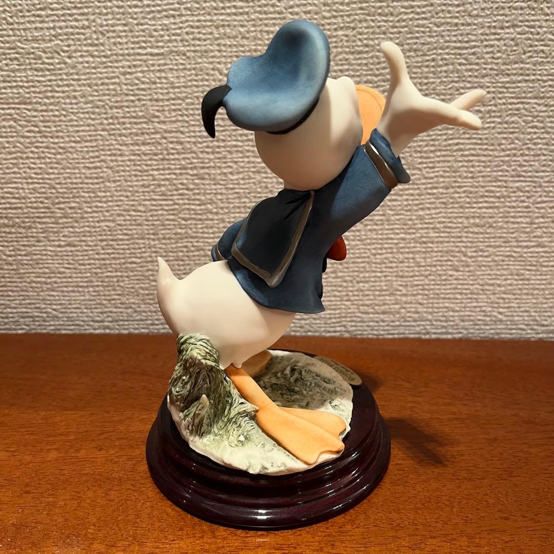 美品　ジョゼッペアルマーニ　ドナルドダック　人形　陶器　ディズニー　置物