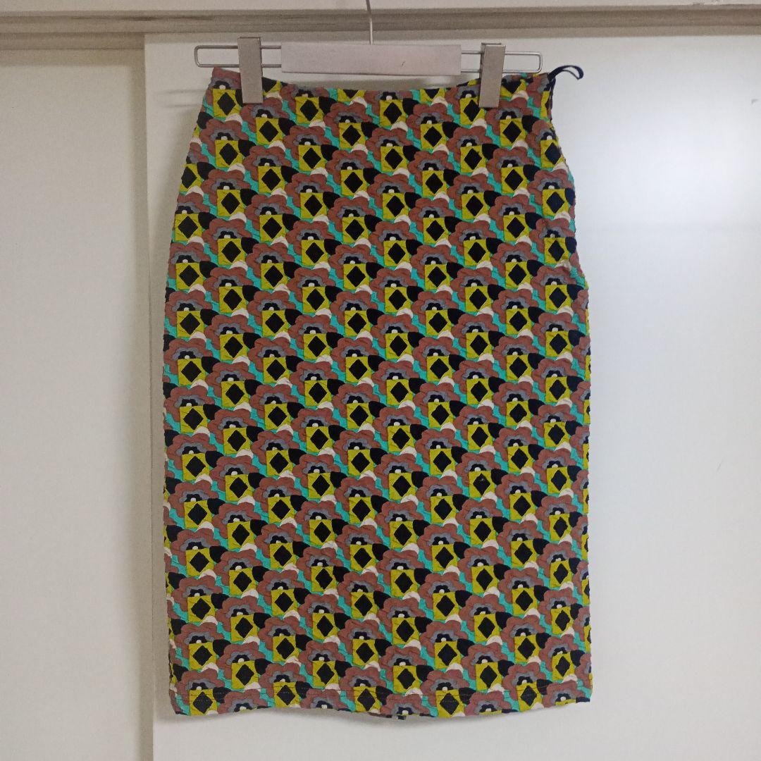 PRADA 花柄タイトスカート サイズ38