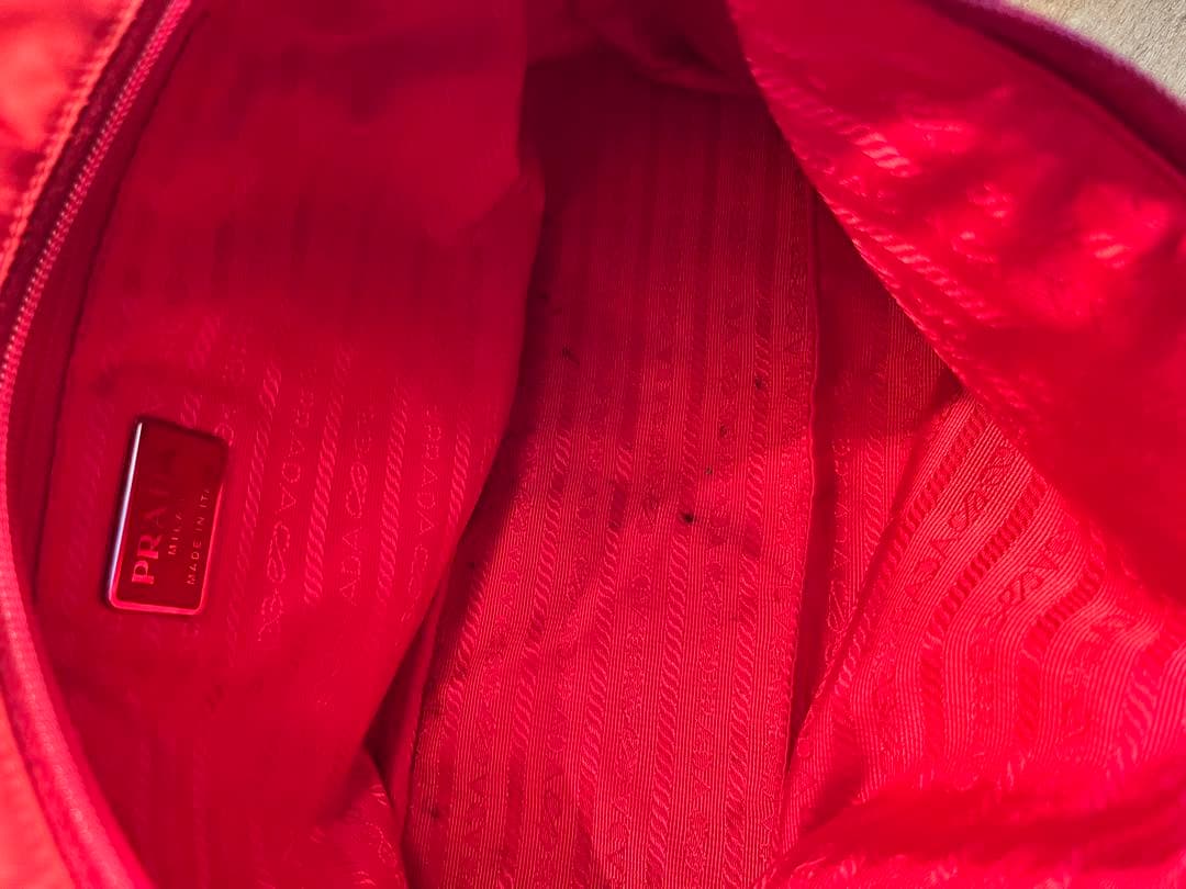 PRADA プラダ ワンショルダーバッグ ナイロン レッド