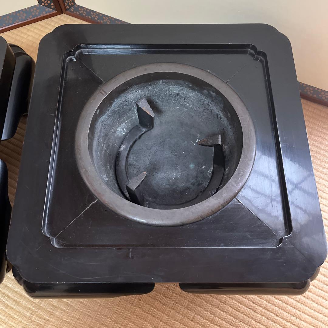 黒い木製火鉢用穴付き　江戸火鉢　2個セット
