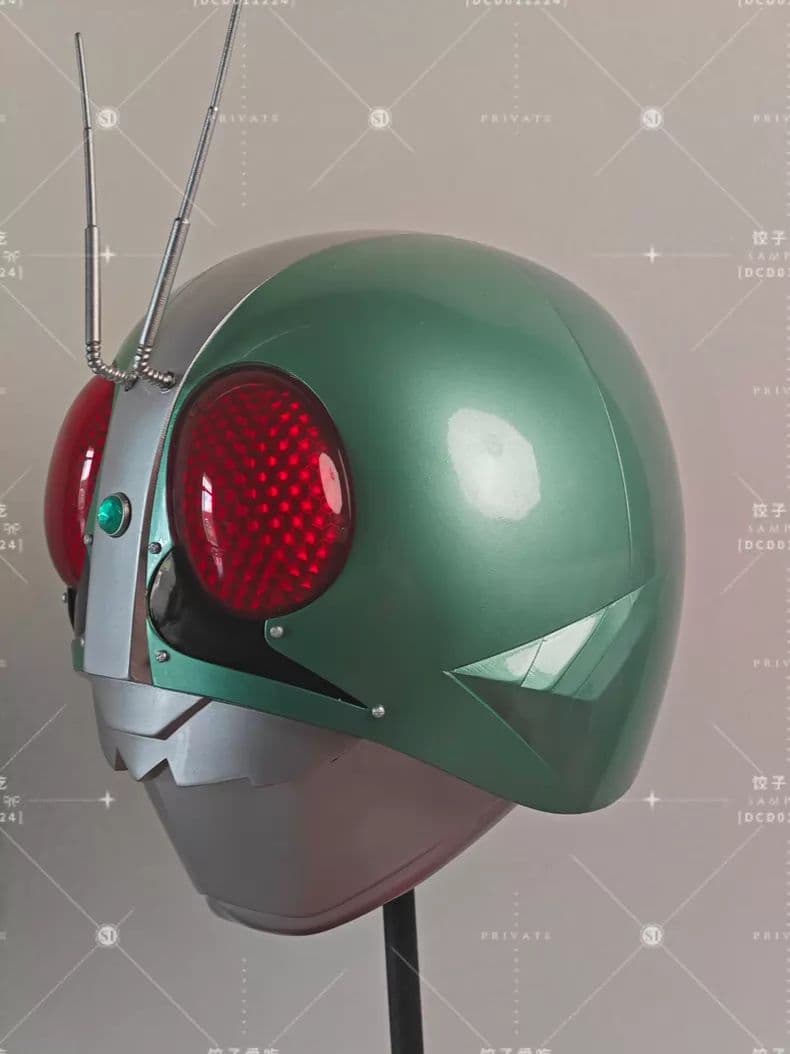 仮面ライダー昭和 1 号ヘルメット 大人用着用可能 コスプレ 特撮
