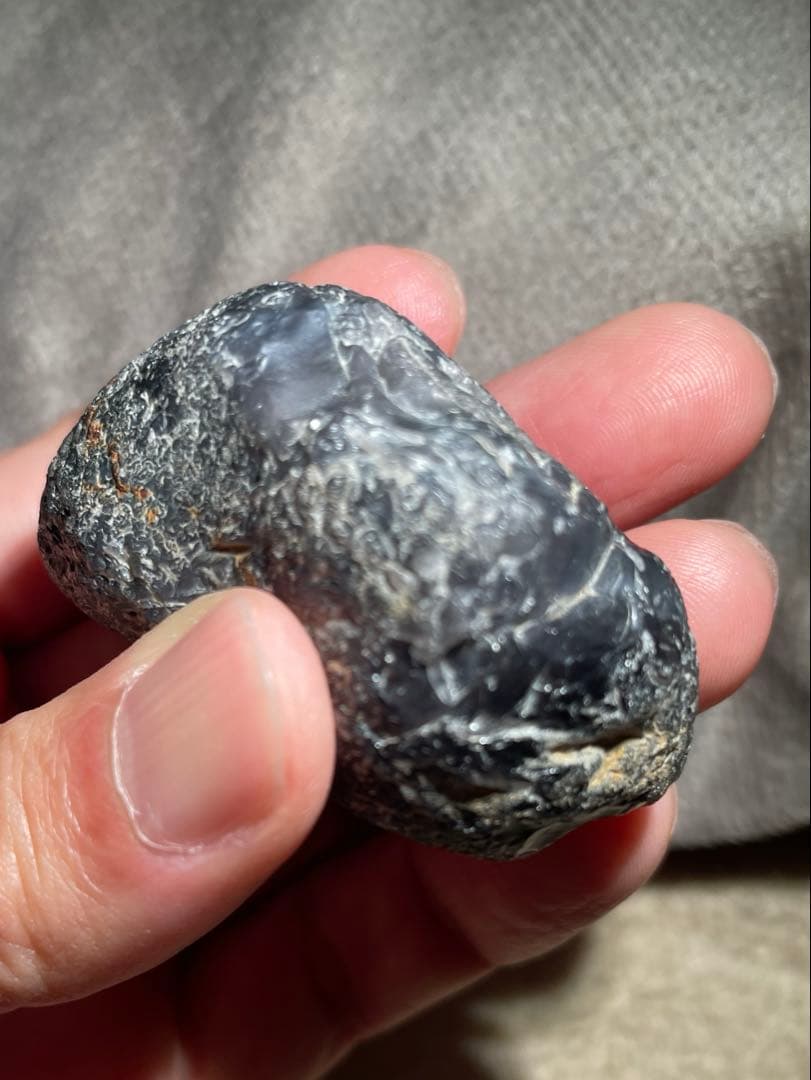 研磨品　十勝石玲瓏　複合色オーロラ　レインボーオブシディアン