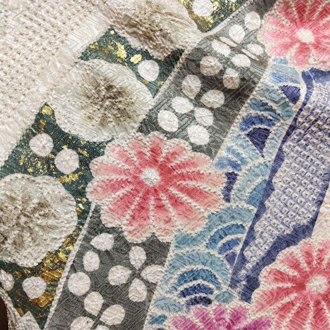 振袖フルセット(7点)・本絞り・総絞り・花模様・金彩加工・逸品