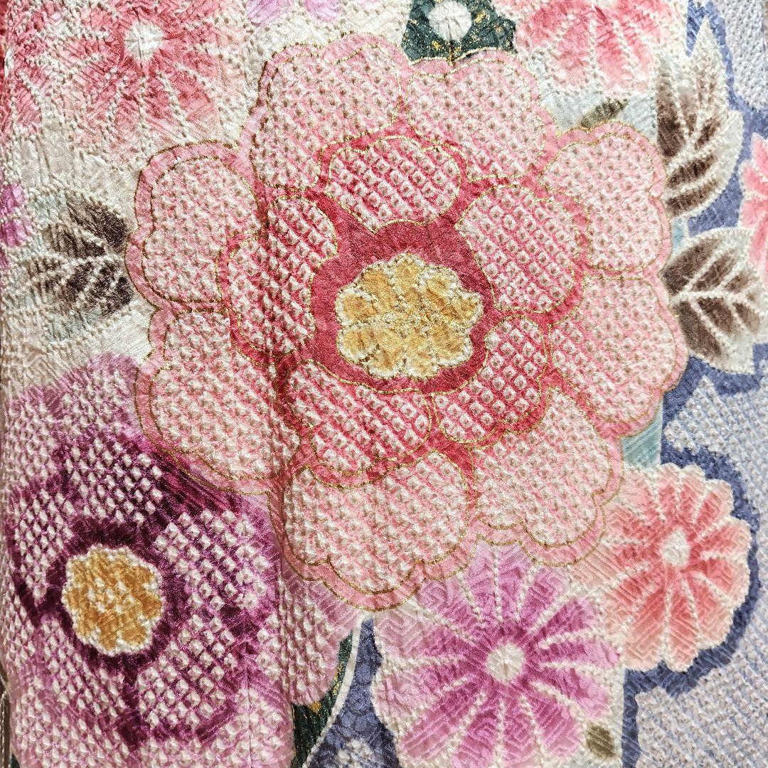 振袖フルセット(7点)・本絞り・総絞り・花模様・金彩加工・逸品