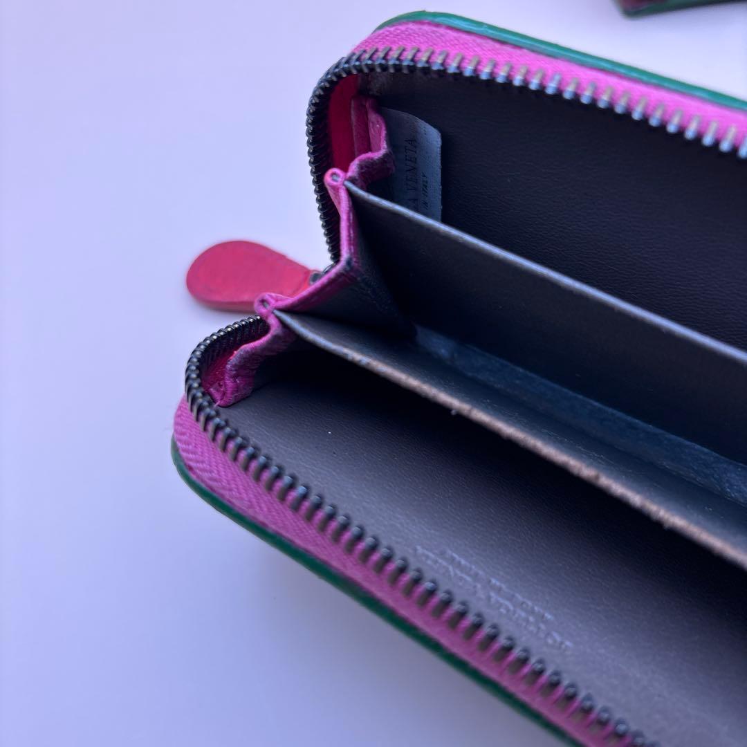 ◆正規品◆ボッティガヴェネタイントレチャート 二つ折りサイフとオマケケース