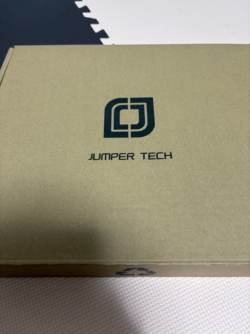 Jumper tech ノートパソコン