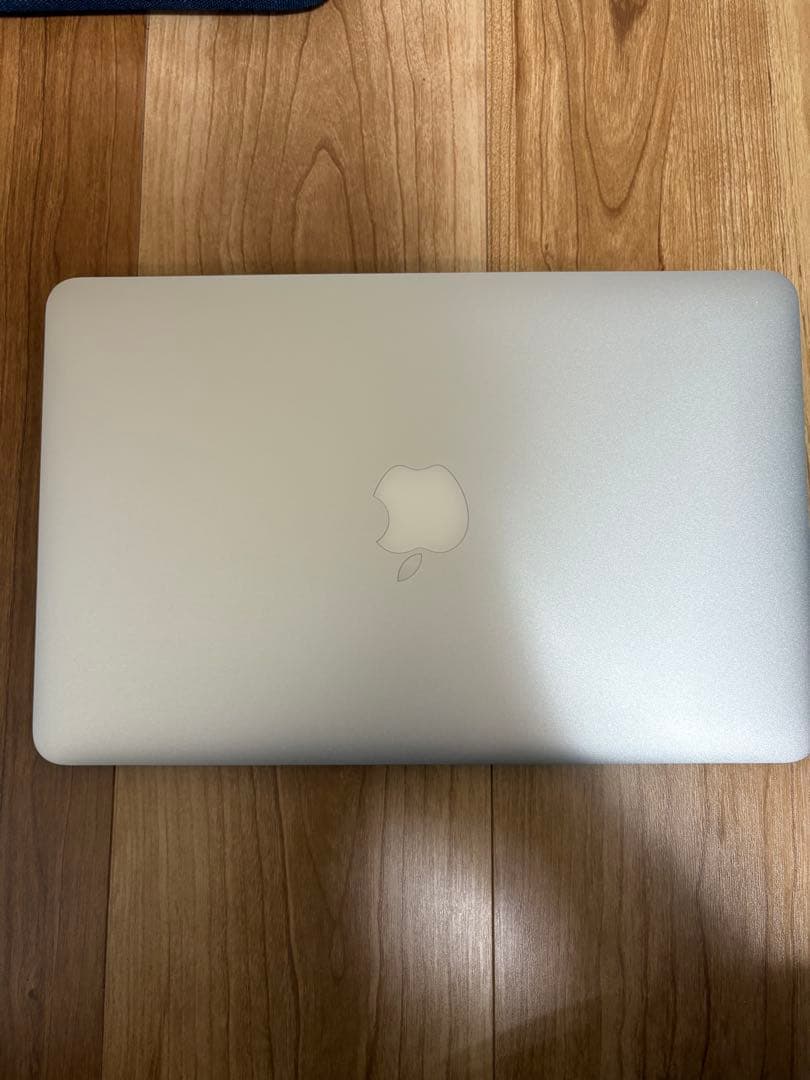 MacBook Air 11.6インチ MD711J/A Mid 2013