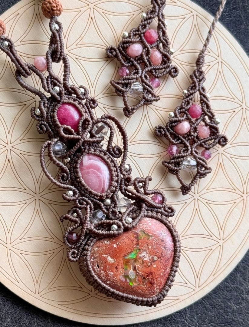 専用ぺージ♡カンテラオパール＆インカローズ＆インペリアルロードナイトのネックレス