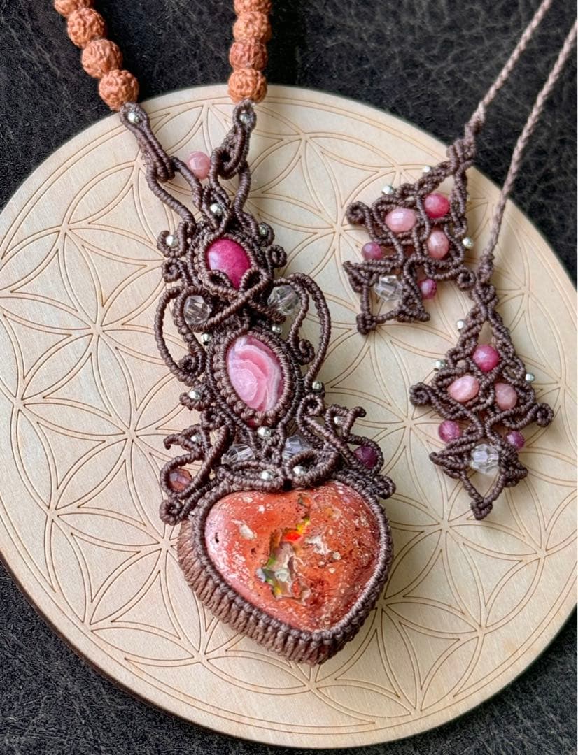 専用ぺージ♡カンテラオパール＆インカローズ＆インペリアルロードナイトのネックレス