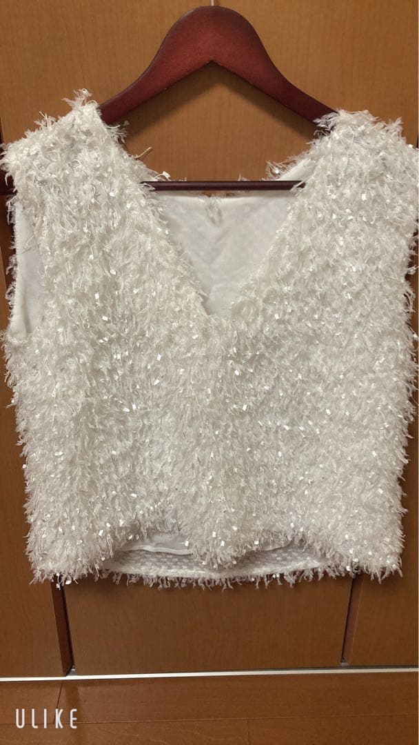 カデュネふわふわトップス