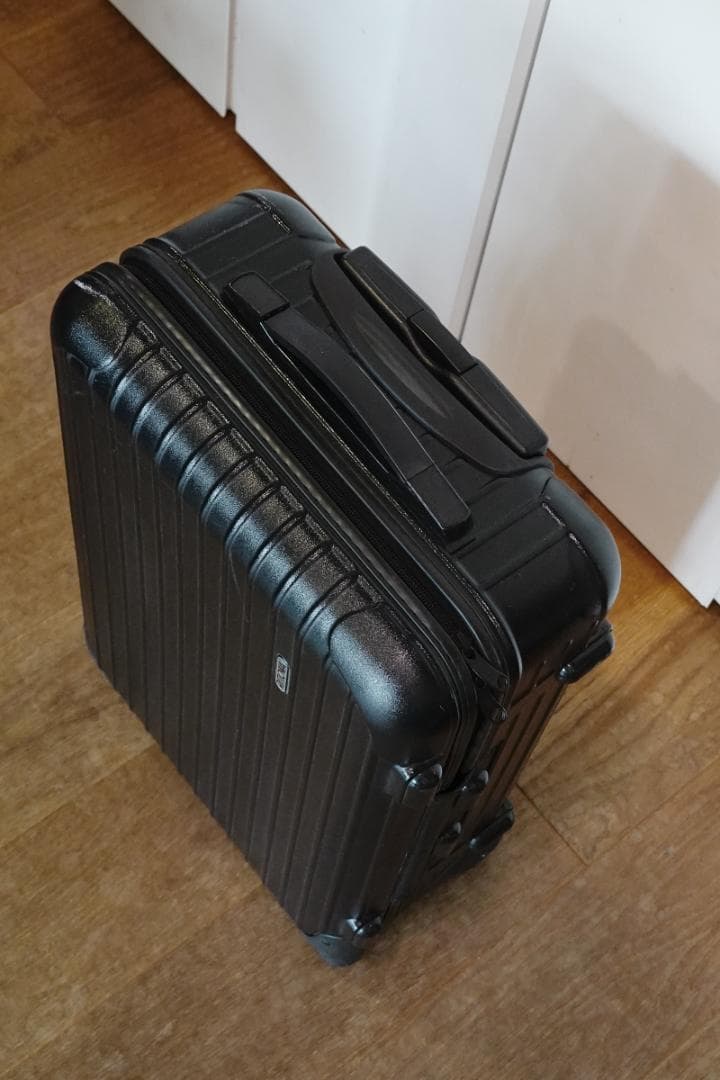 RIMOWA SALSA 35L リモワ サルサ スーツケース キャリーケース