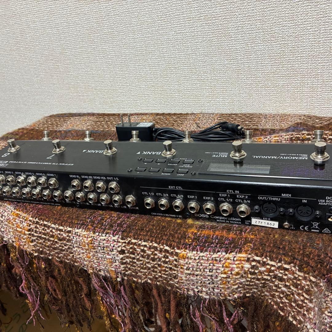 BOSS ES-8 エフェクト・スイッチング・システム