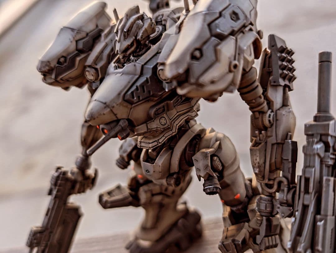 30MM アーマード・コア6 ナイトフォール　完成品　成形色ウェザリング仕上げ