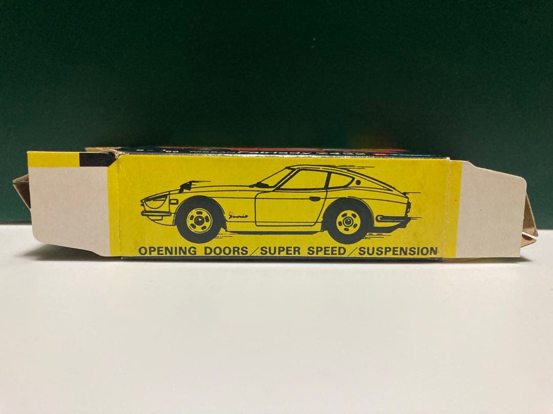 トミカ　No.6 黒箱　日本製　ニッサン　フェアレディZ432 赤　1Aホイール