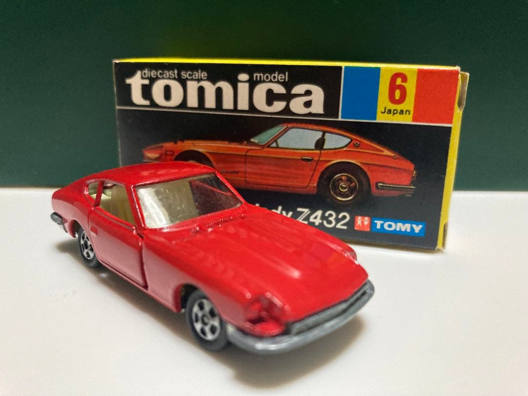 トミカ　No.6 黒箱　日本製　ニッサン　フェアレディZ432 赤　1Aホイール