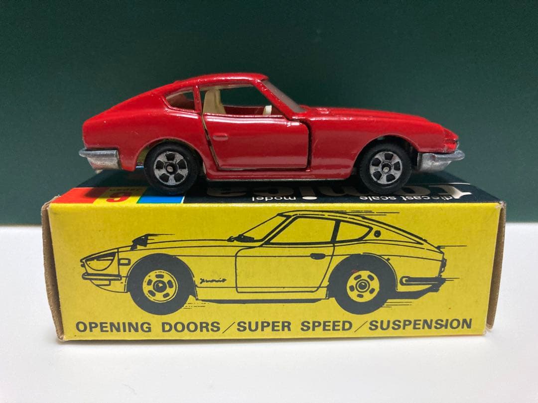 トミカ　No.6 黒箱　日本製　ニッサン　フェアレディZ432 赤　1Aホイール