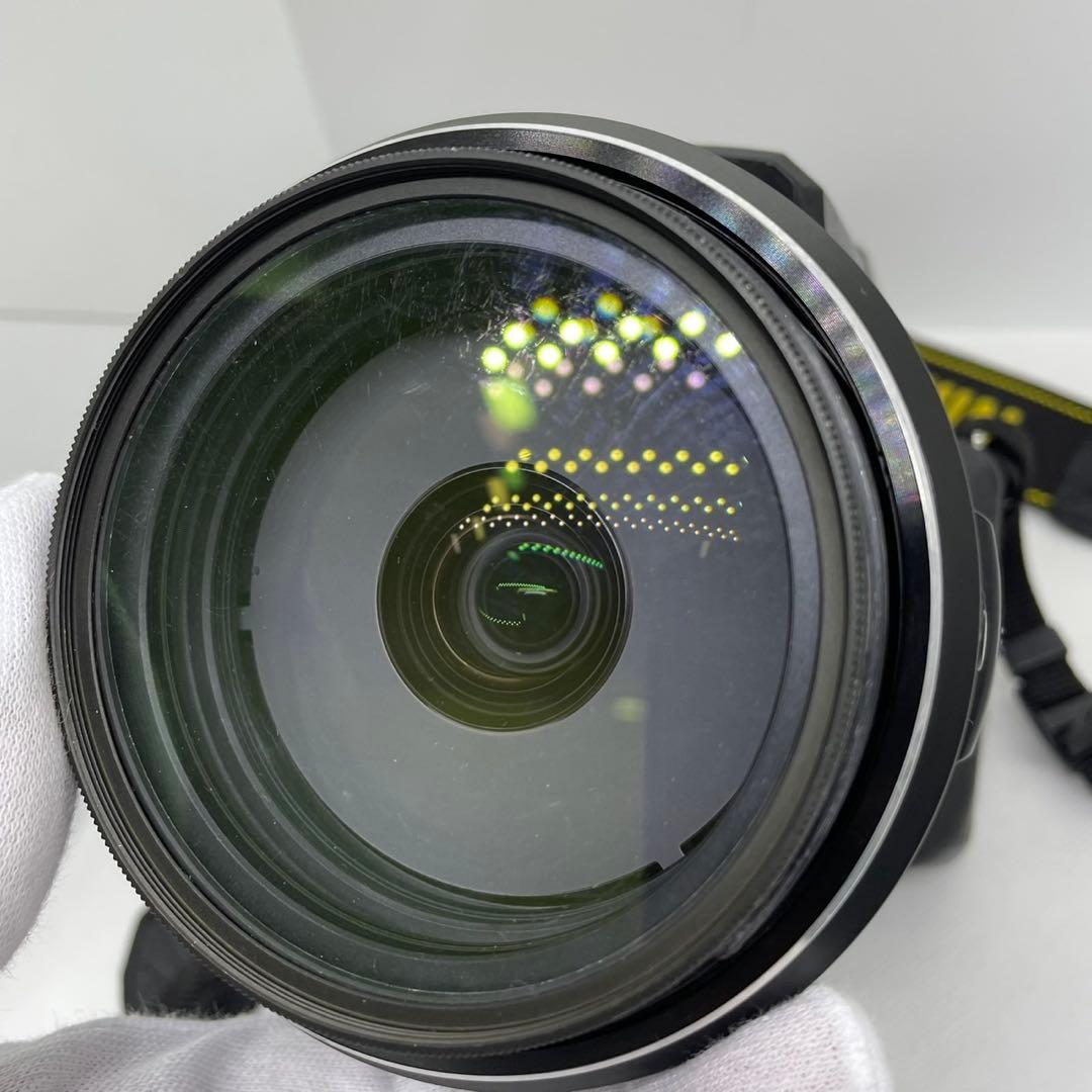 Nikon ニコン COOLPIX P1000 カメラ