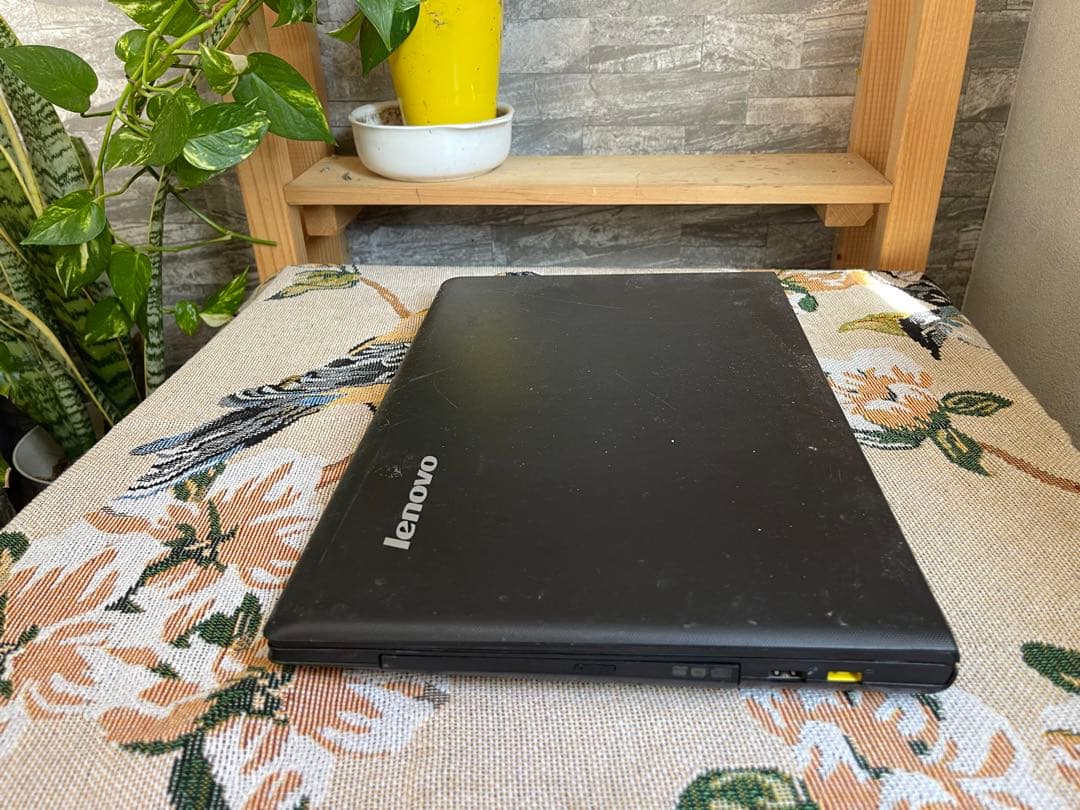 レノボ G500 ノ-トパソコン　メモリ8GB
