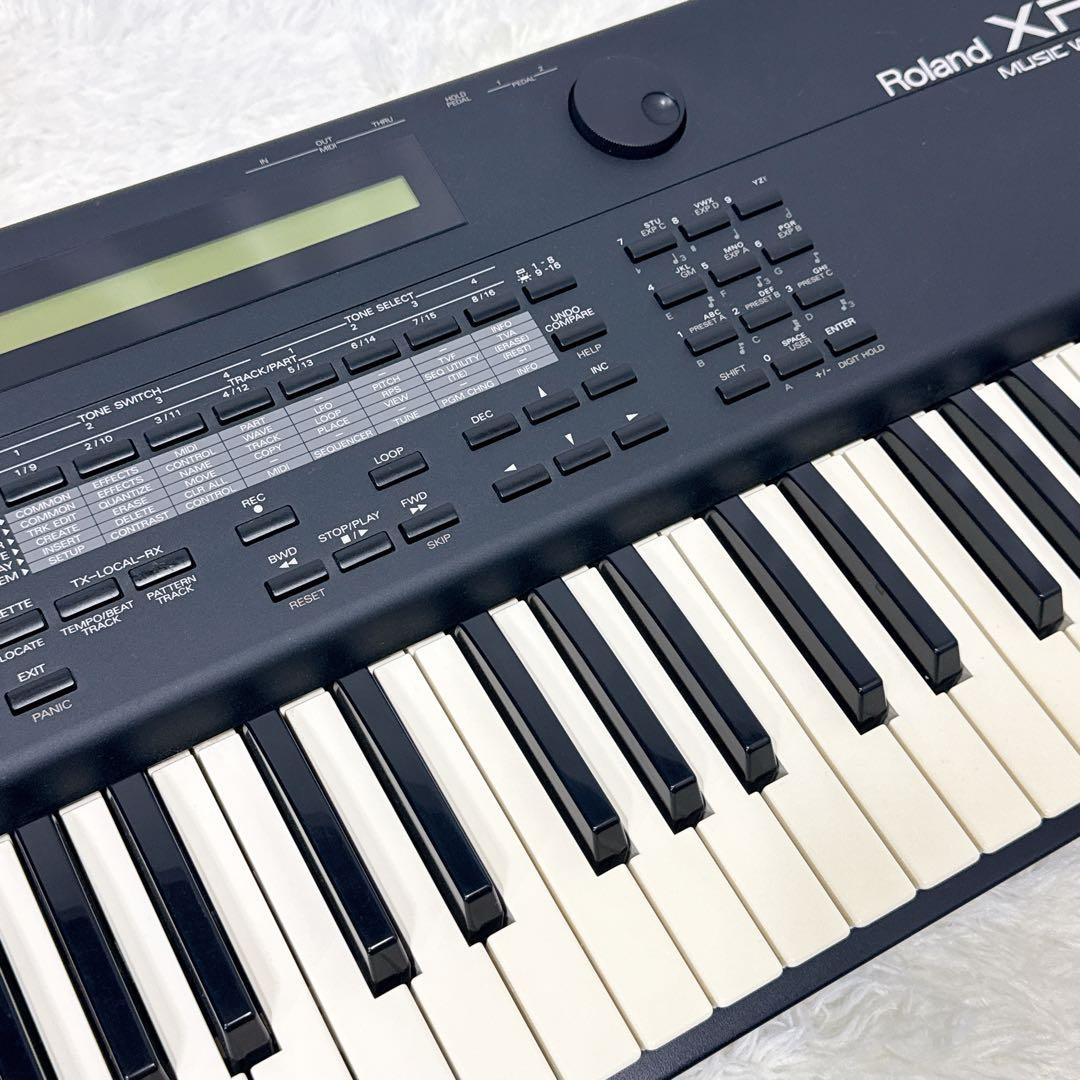 Roland XP-50 シンセサイザー ペダル付き ローランド