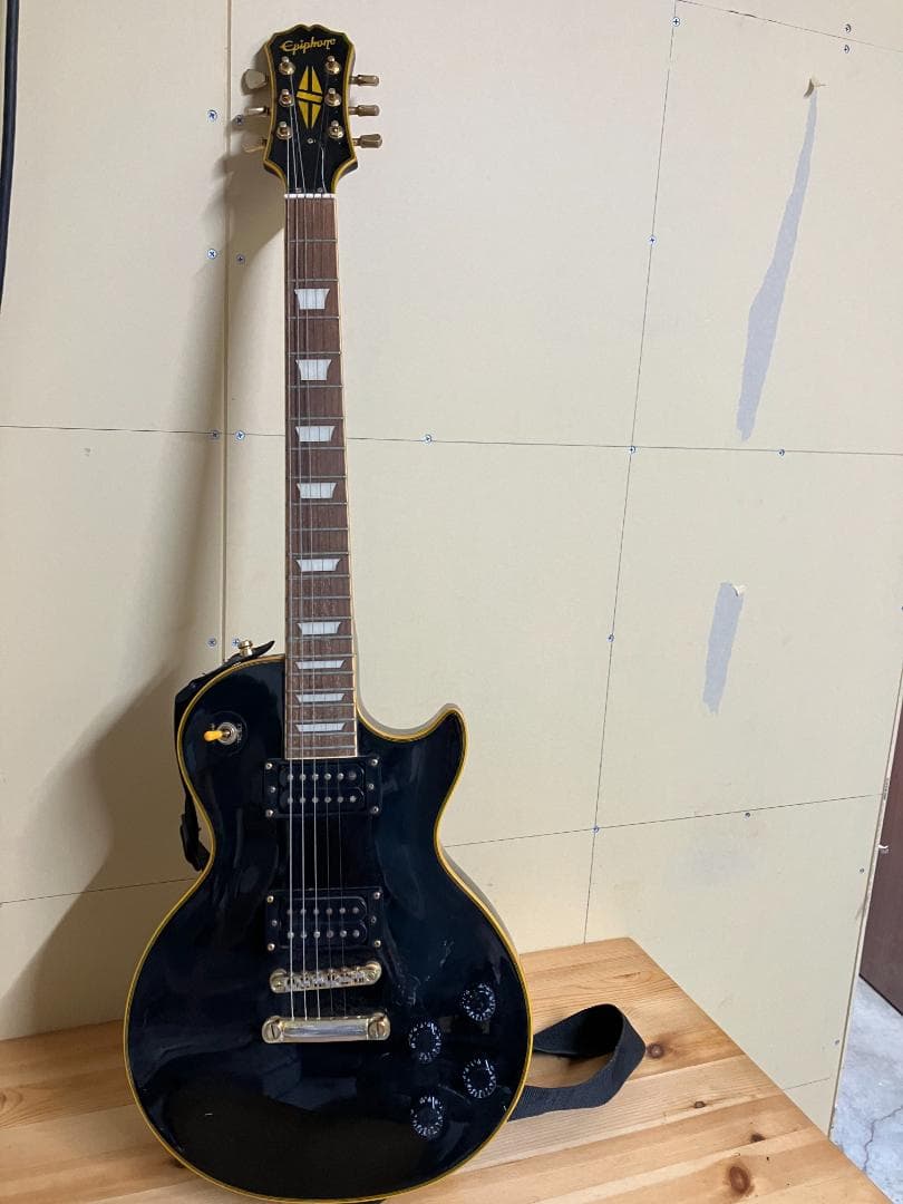 Epiphone レスポールスタイル エレキギター #200