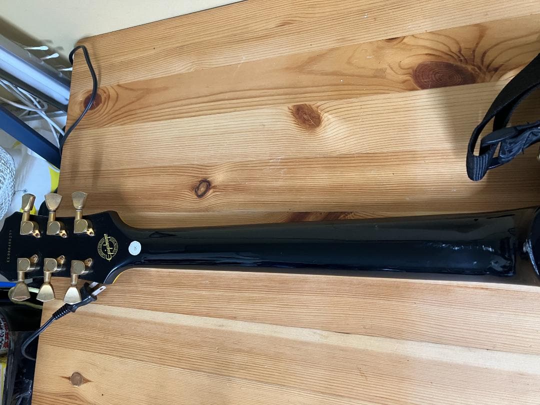 Epiphone レスポールスタイル エレキギター #200