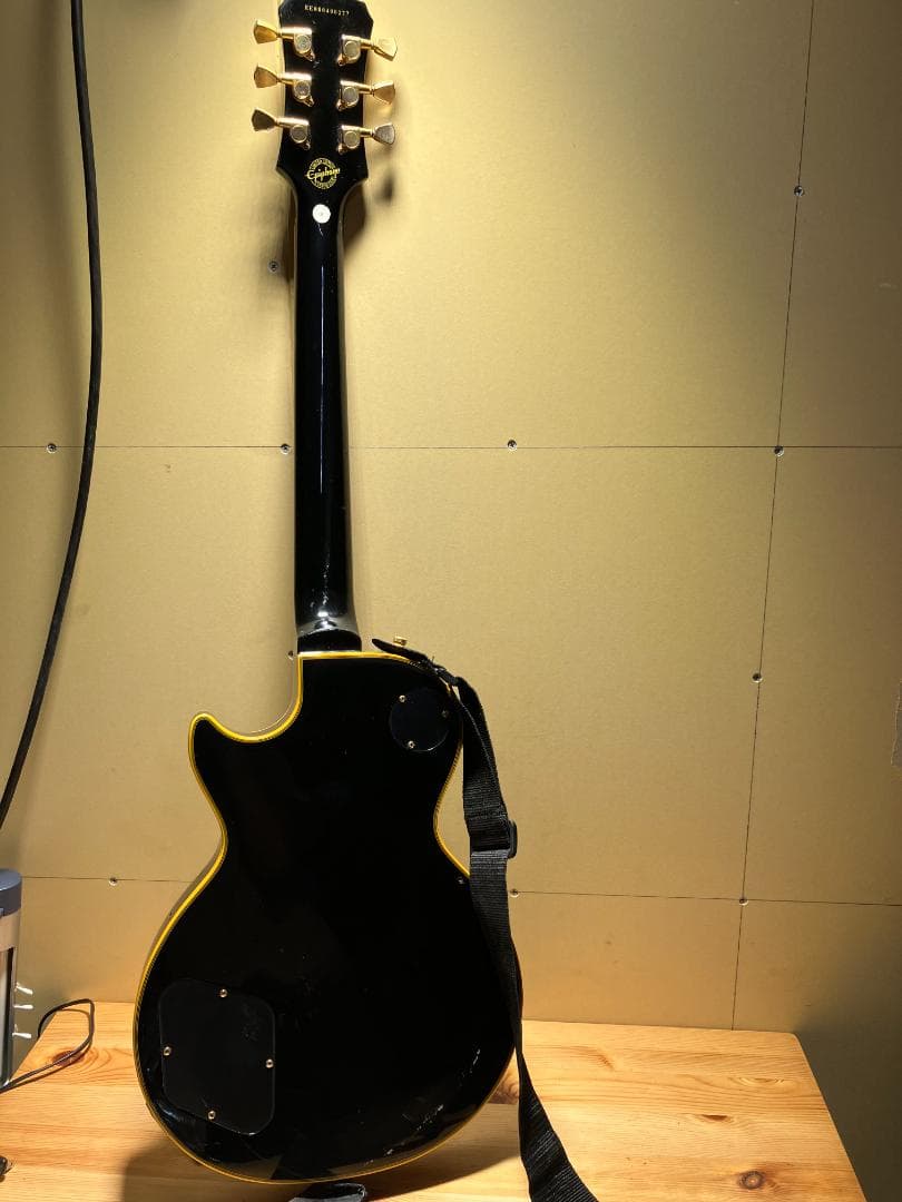Epiphone レスポールスタイル エレキギター #200