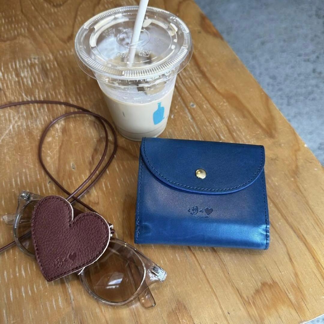 Kaoyorinakami leather wallet ブルー
