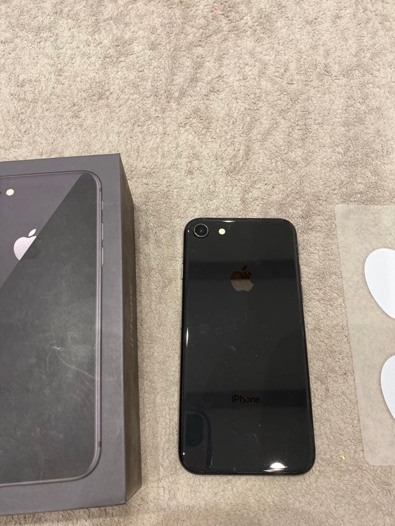 Apple iPhone8 64GB ブラック 本体