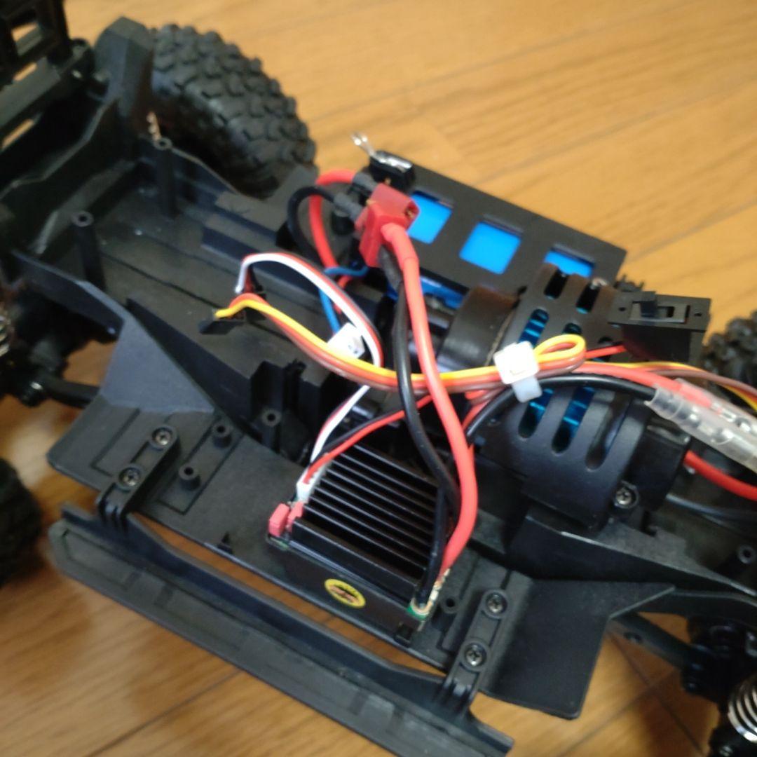 DEERC FJクルーザー　アンプ、サーボ、ダンパー、社外タイヤ4本