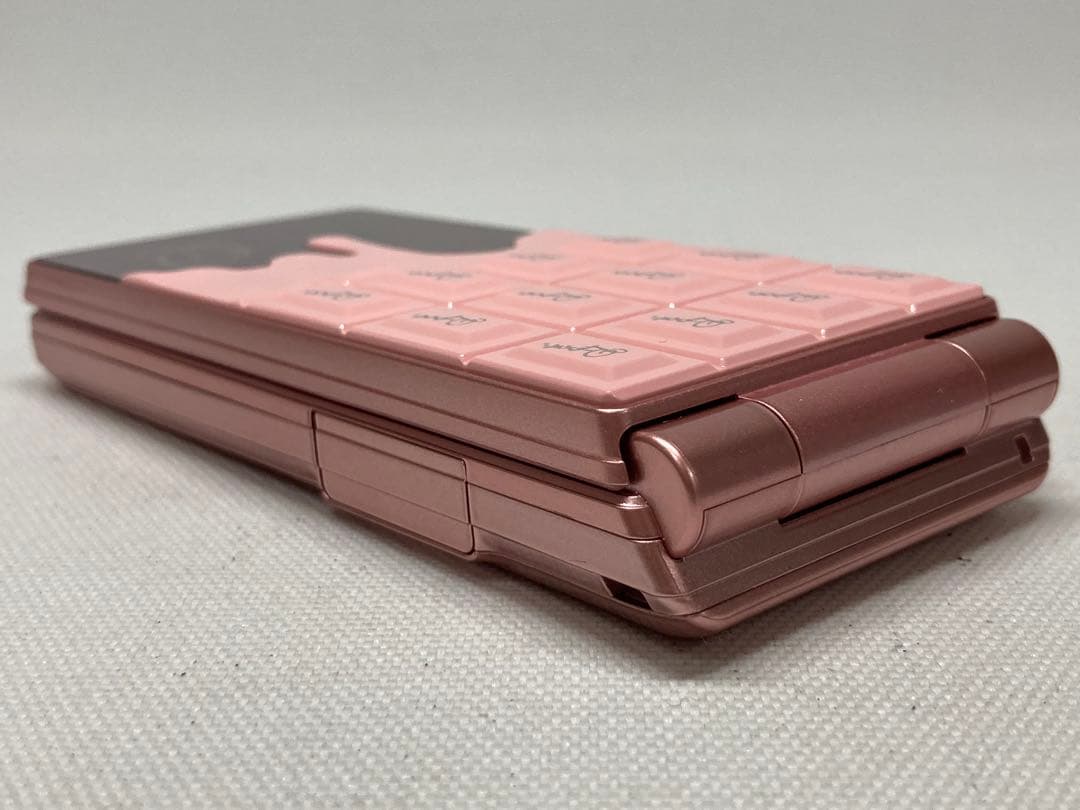 美品　docomo　Q-Pot.　SH-04B　SHARP　i364d238dd