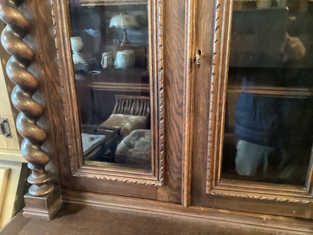 19世紀 アンティークフレンチ　オーク　ルネッサンス　ハントスタイルキャビネット