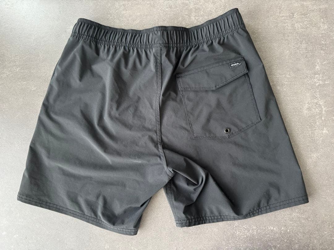 RVCA ブラック 水着・ラッシュガード セット