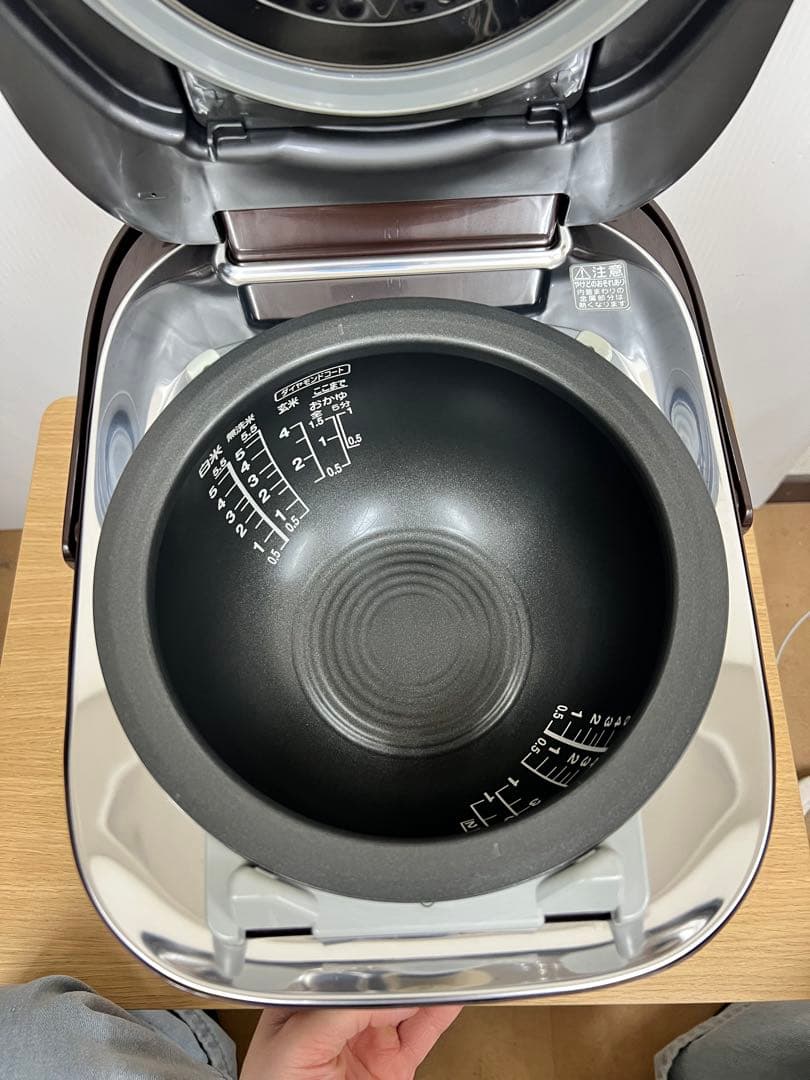 TOSHIBA 真空圧力IH炊飯器 RC-10VXS 3.0L 炊飯ジャ