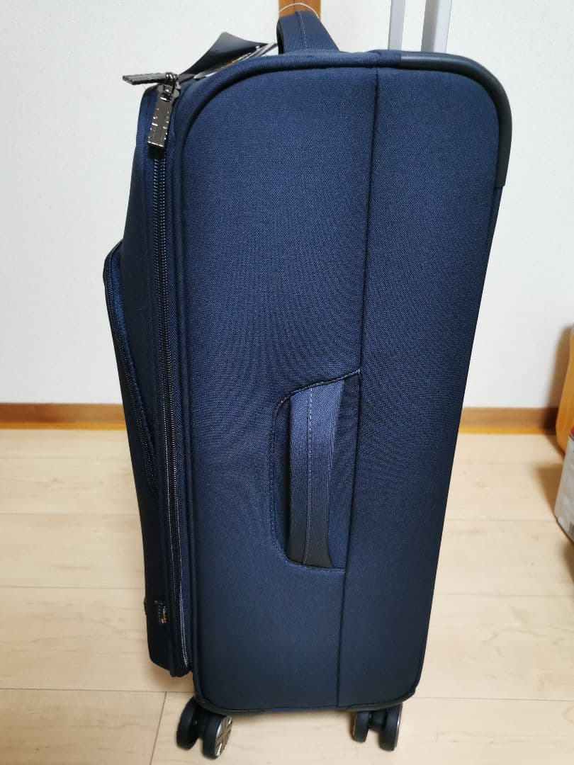 ミチコロンドン　スーツケース　新品、未使用