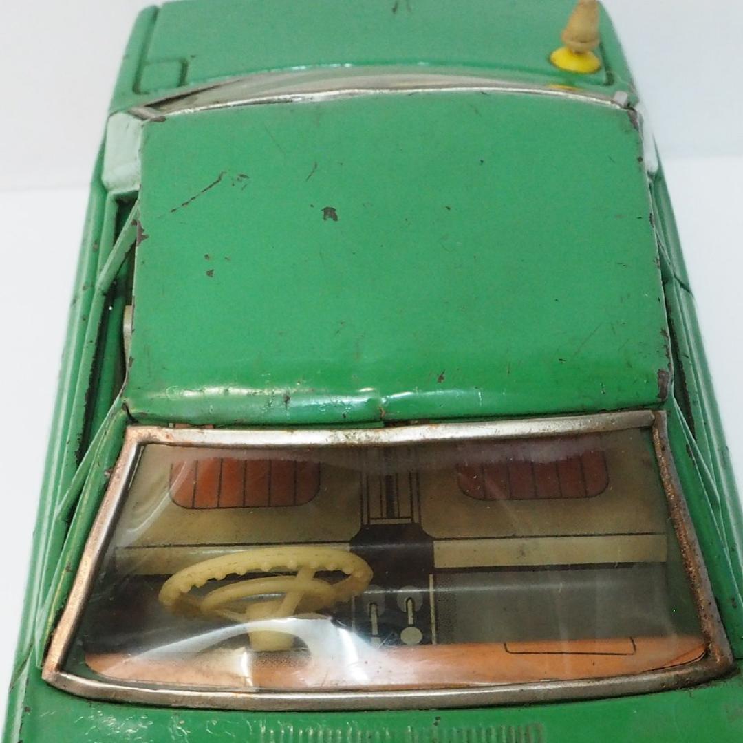 イチコー【初代 日産シルビア黄緑 フリクション無 改造有】ブリキ製ミニカー 箱無