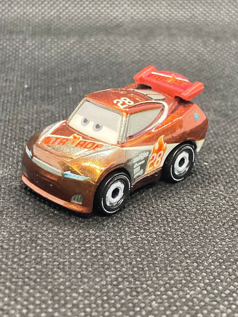 ミニレーサーズ ティムトレッドレス メタリックシルバー マテル