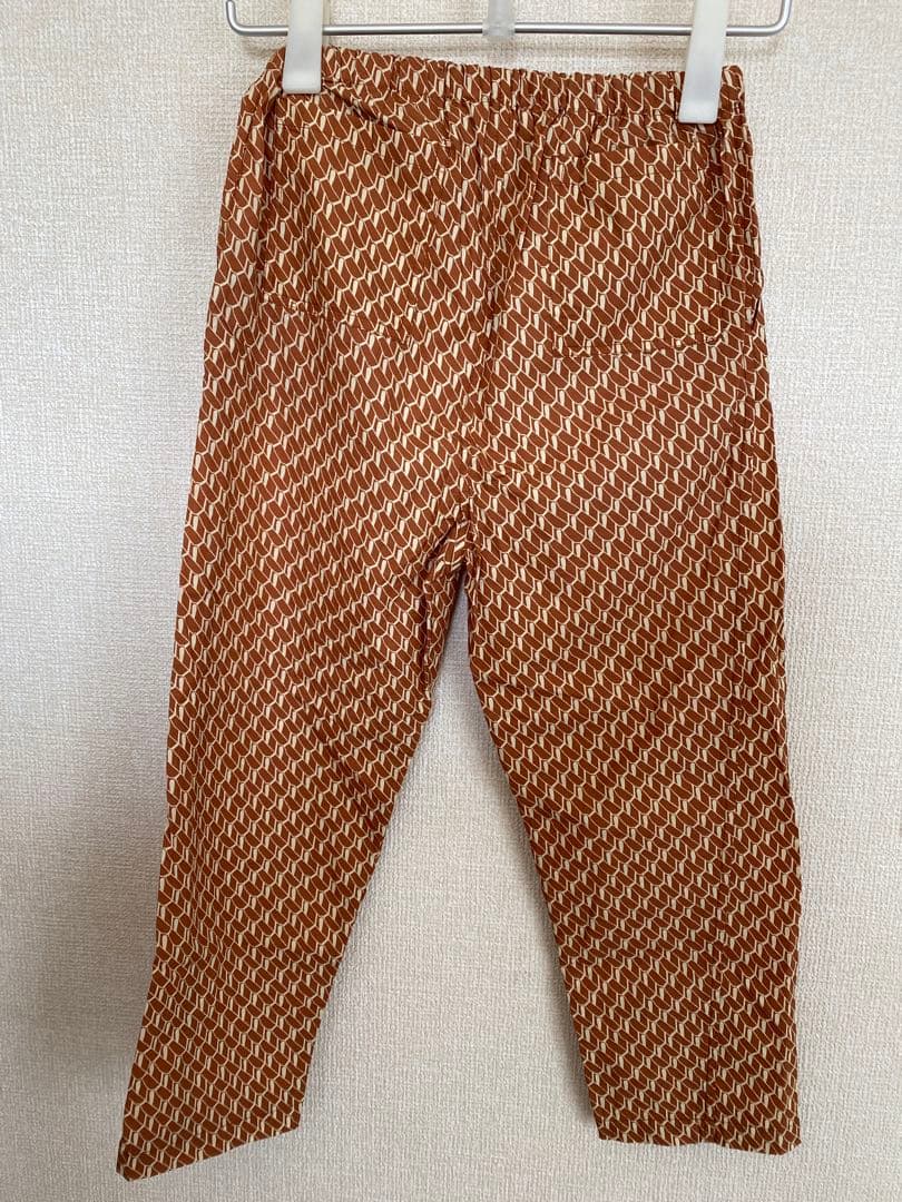 SALE❗️caramel ジオプリント柄　トラウザーパンツ