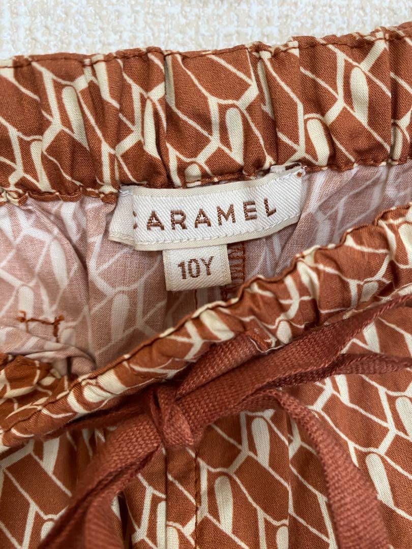 SALE❗️caramel ジオプリント柄　トラウザーパンツ