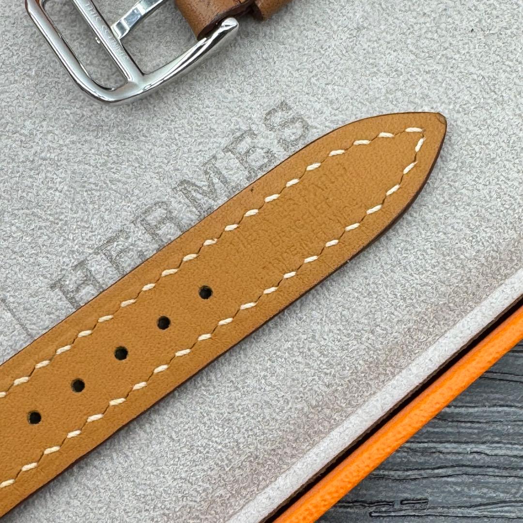 2577 Apple Watch エルメス　ゴールド　ドゥブルトゥール　二重