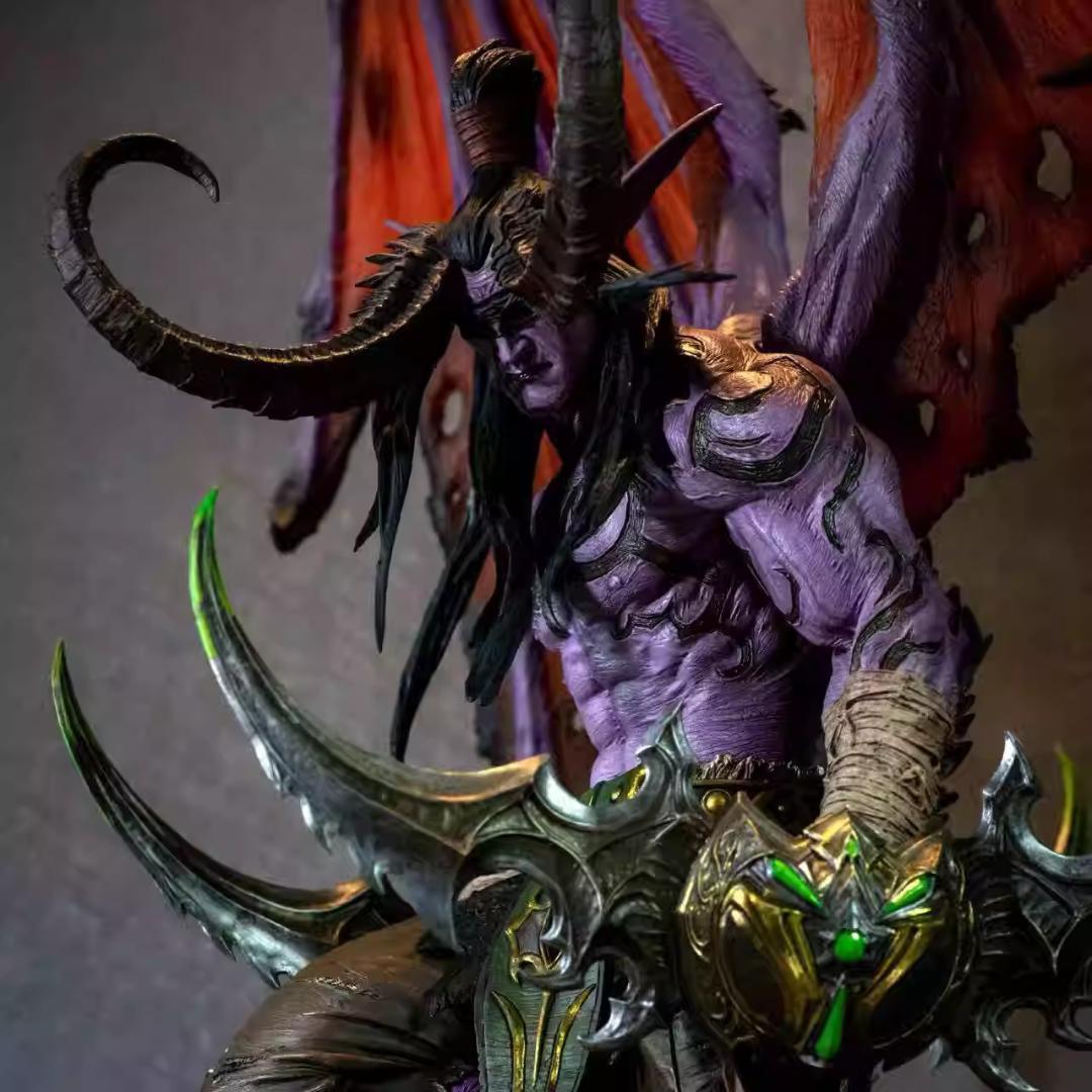 Illidan Stormrage フィギュア